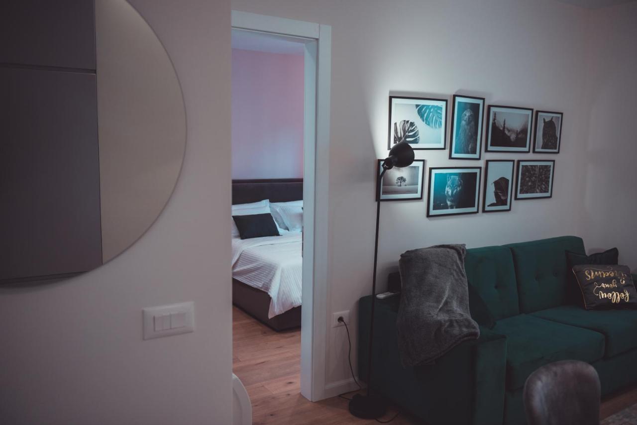 Tam Skanderbeg Square City Center Apartment No2 Tirana Exterior foto